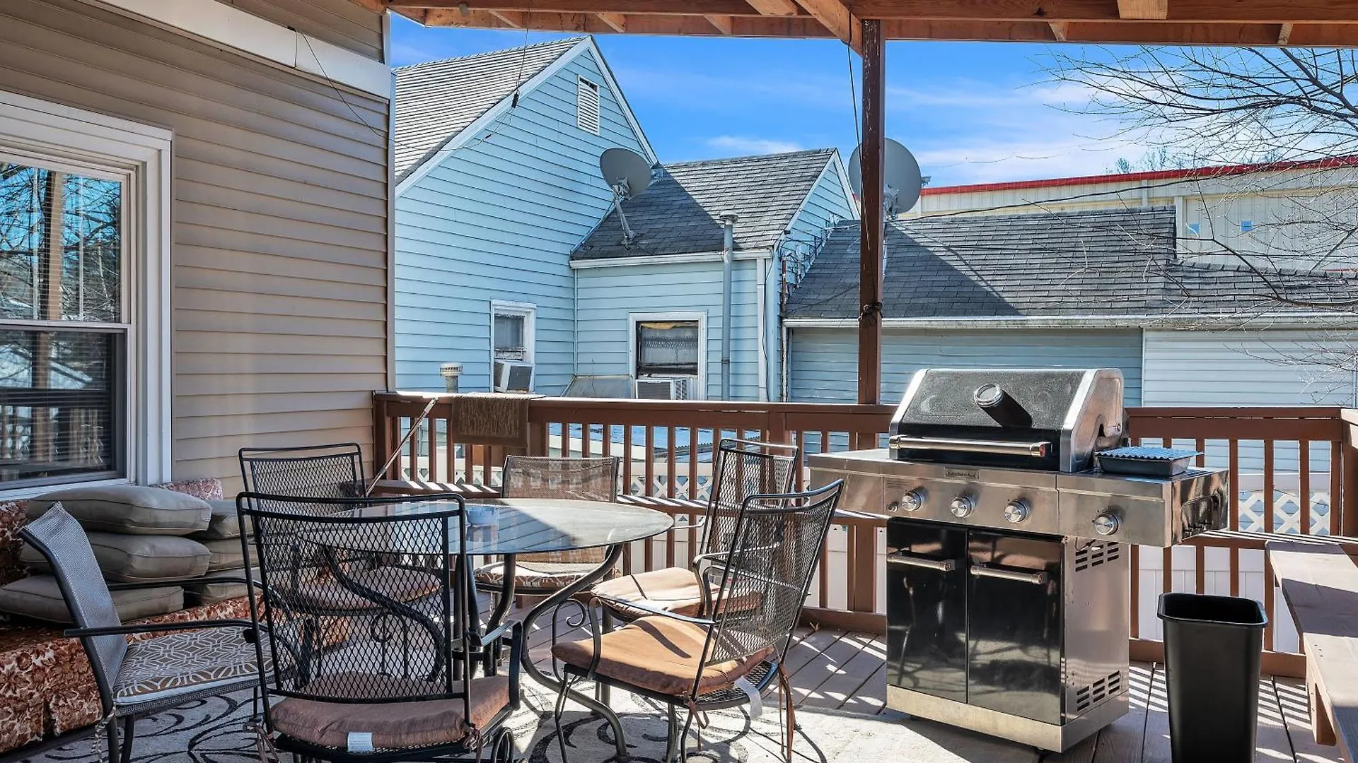 The Cozy Nest Near Wilder Park Home Louisville