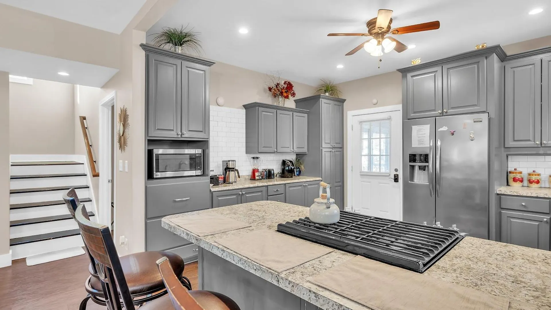 Holiday home The Cozy Nest Near Wilder Park Home Louisville United States