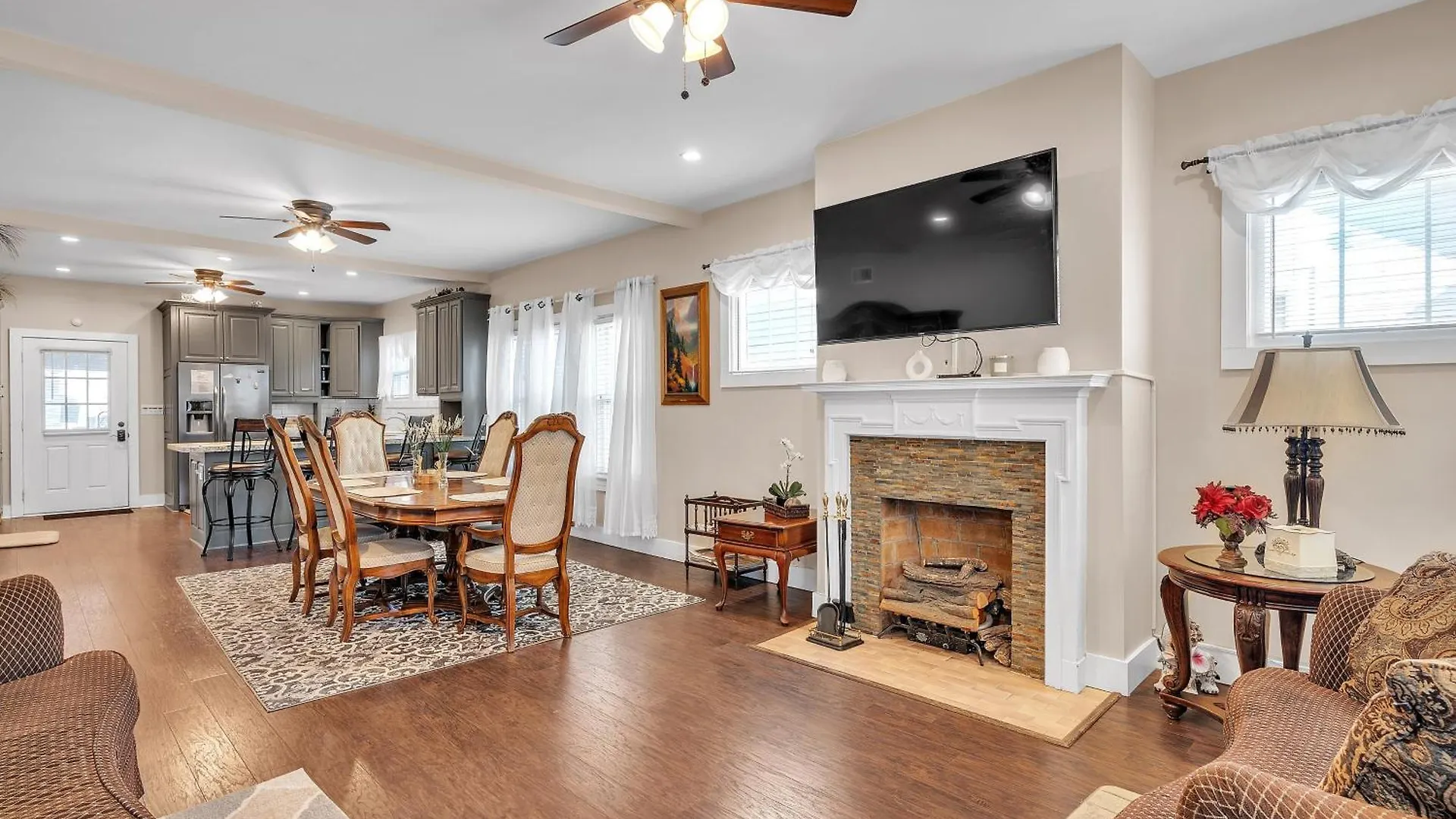 The Cozy Nest Near Wilder Park Home Louisville United States